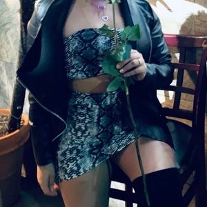 2 piece set, snake skin skirt & matching tube top